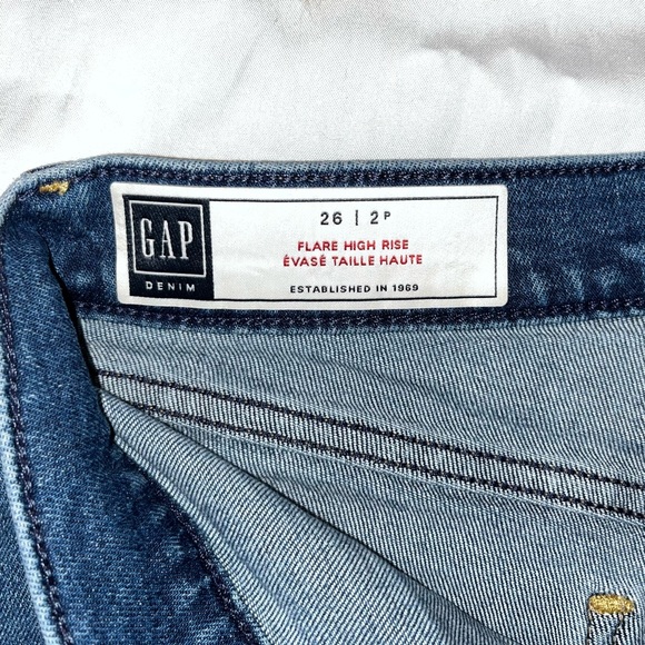 GAP Flared Denim Jeans - Picture 10 of 10